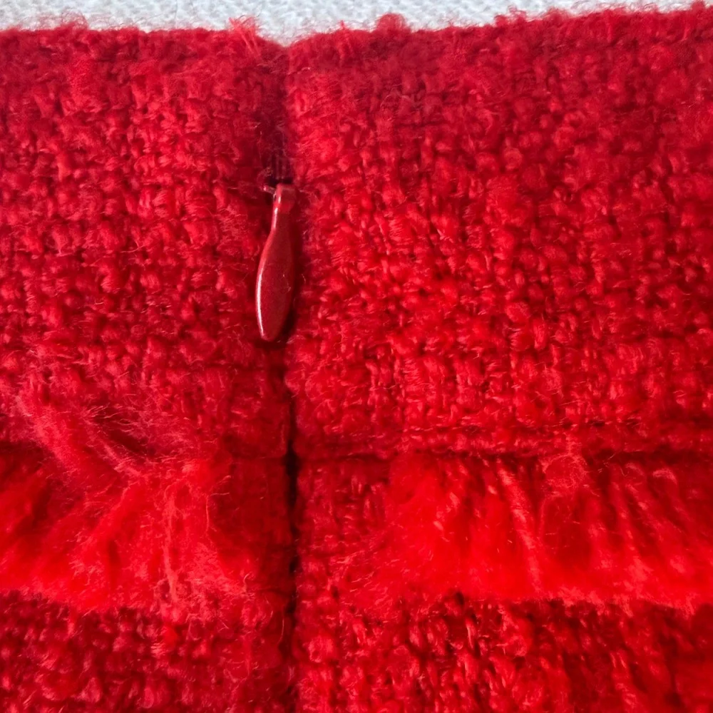 J.Crew Red Tweed Mini Skirt Gold Button Pockets Fringe Trim Classic Parisian - Picture 11 of 15